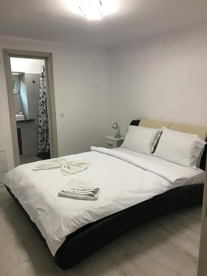 Miva Home Брашов Экстерьер фото